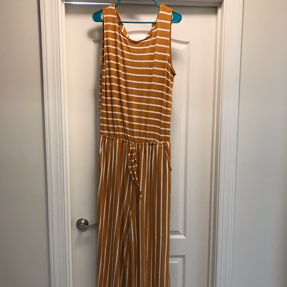 Zenana Sleeveless Capri Jumpsuit